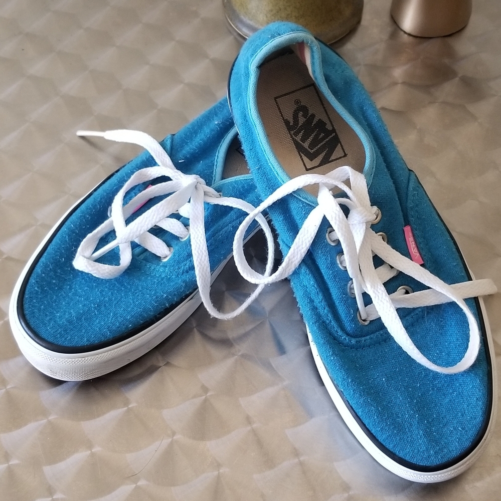 VANS Authentic Lace up-Unisex